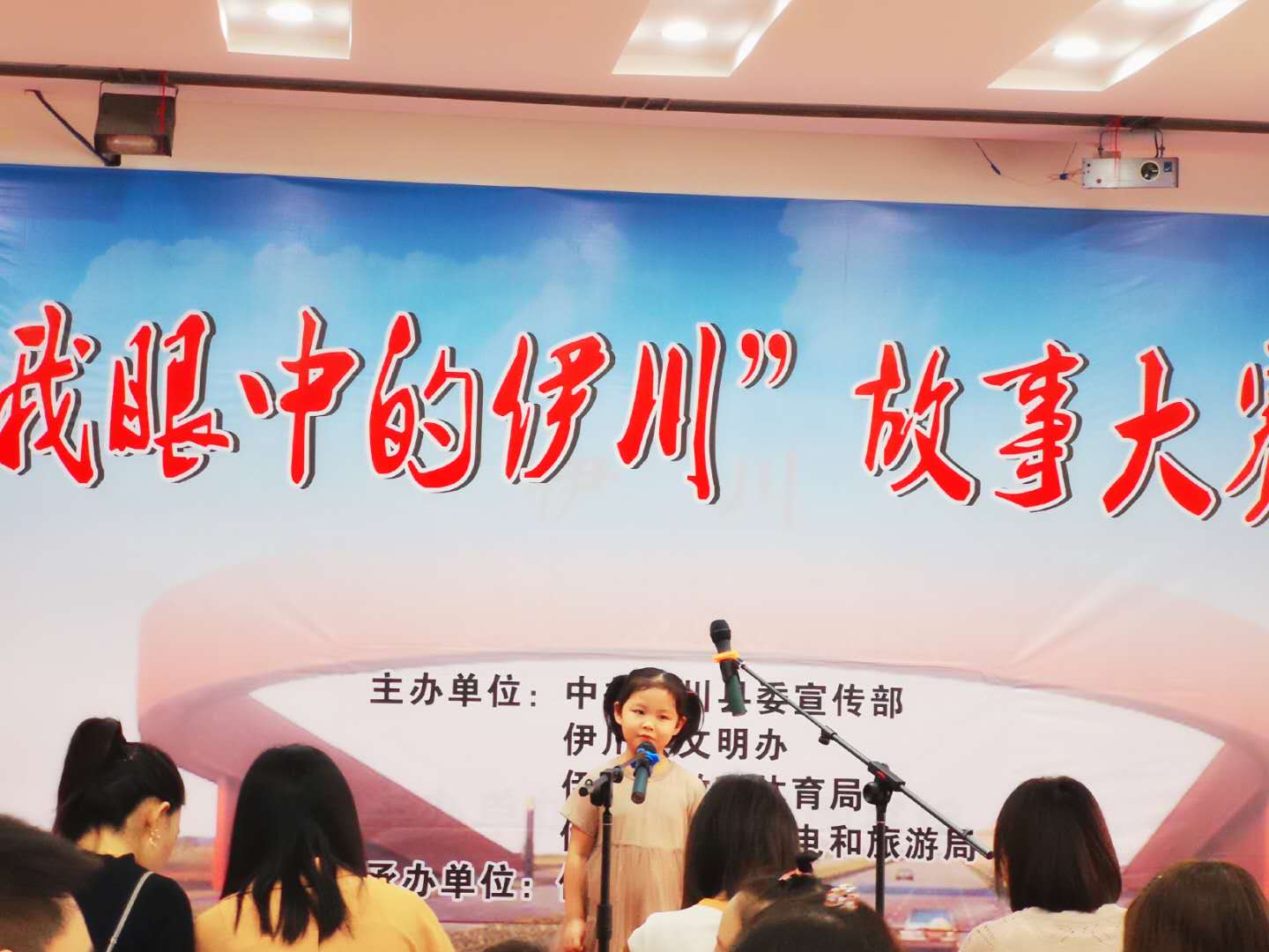 6539cc0ef8ba410956de30067b2d562