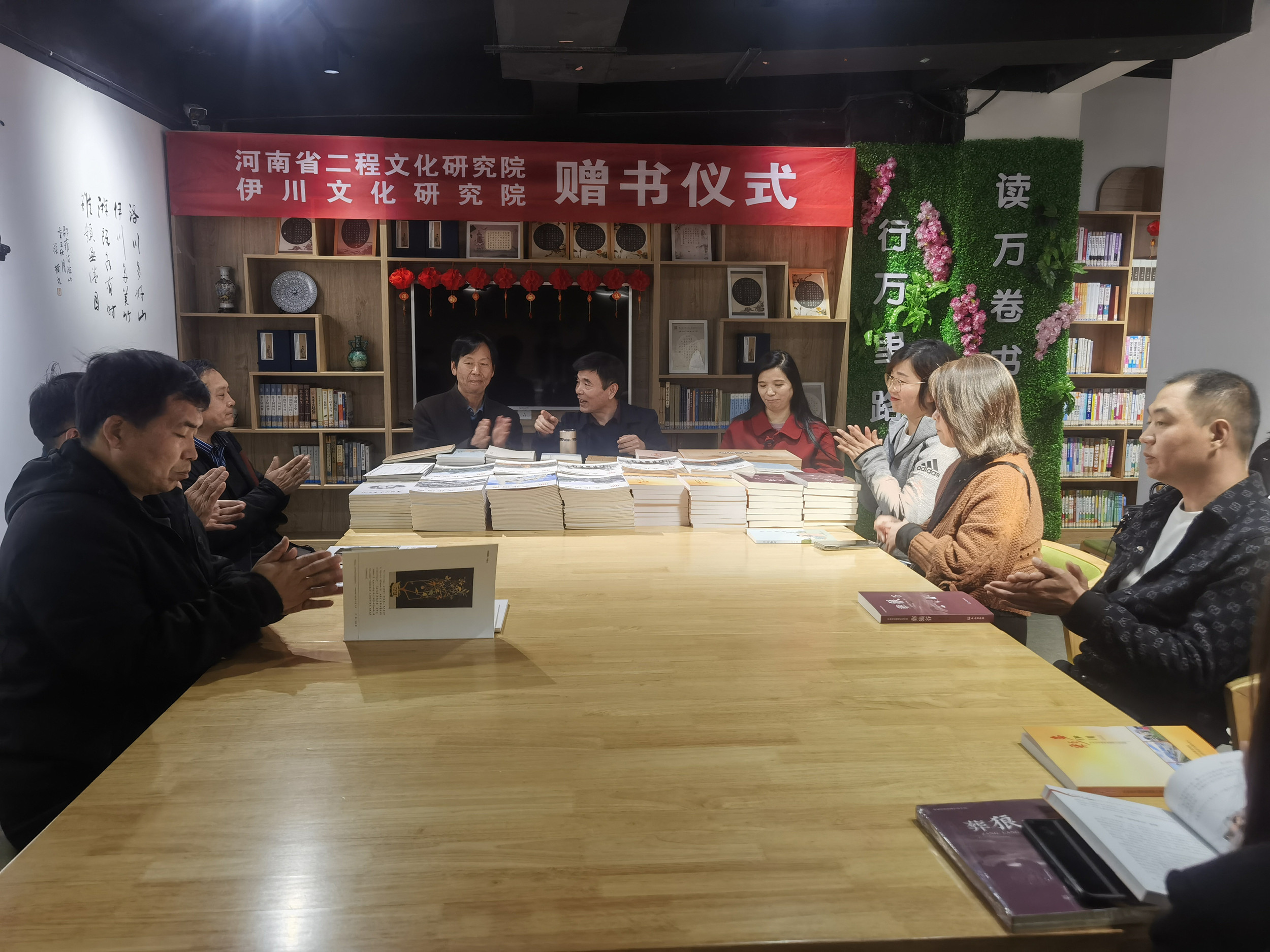 a785d11ebf5ad1a63e0bf24dd2cfc8a a785d11ebf5ad1a63e0bf24dd2cfc8a.jpg?v=1762566552384