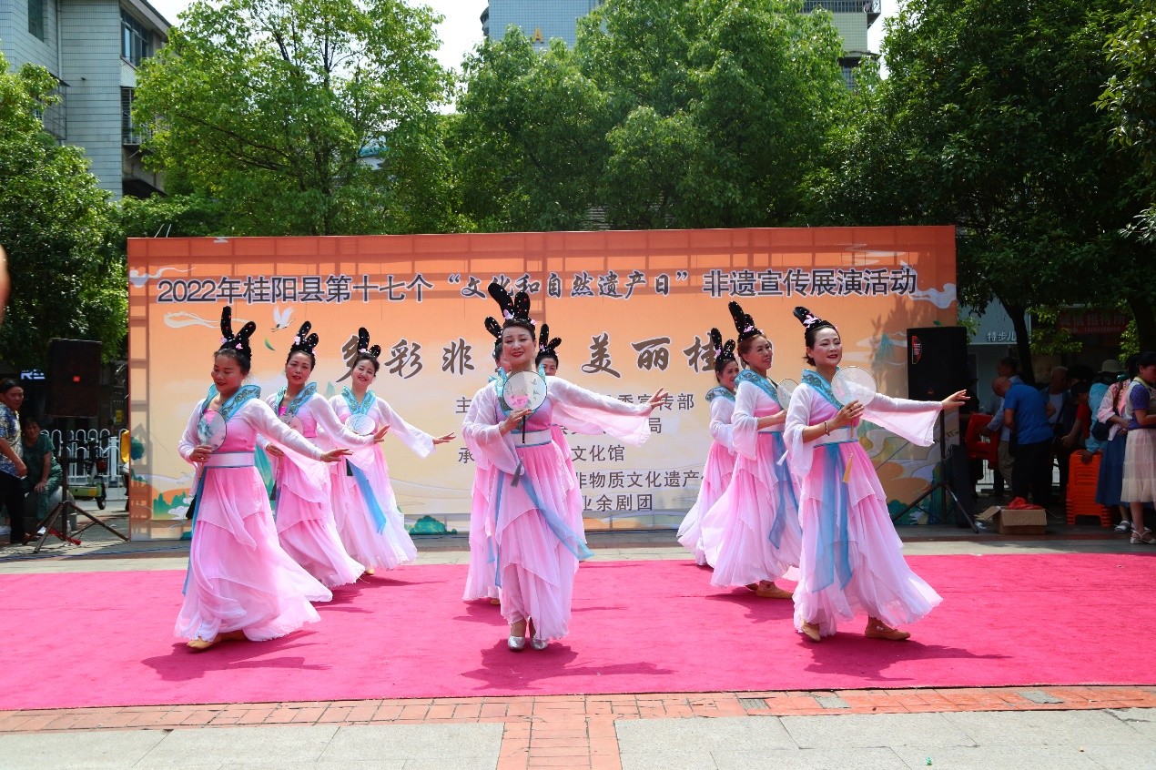 image001 image001.jpg