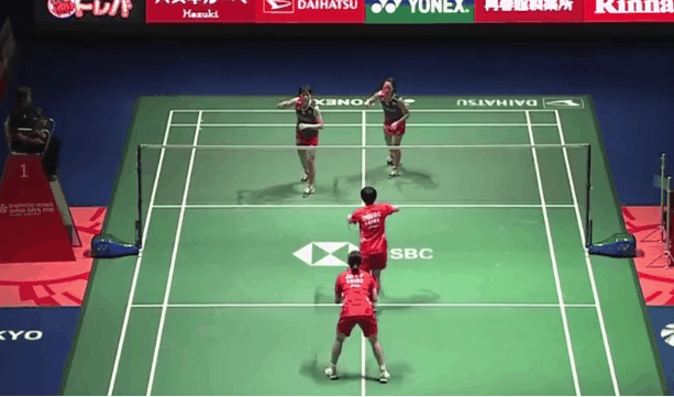 动图-反手发平高球