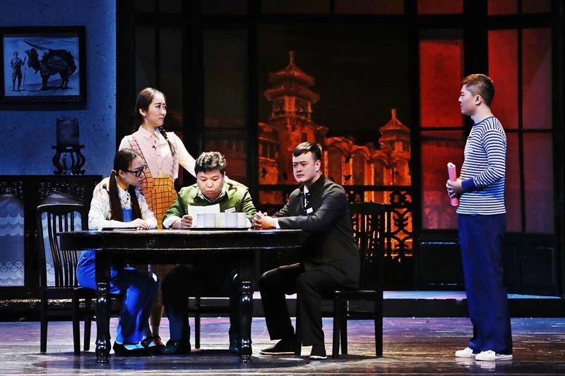 688ed1140de3a845de274c1c6a81d50d 688ed1140de3a845de274c1c6a81d50d.jpg