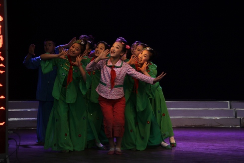 16市艺校选送晋中秧歌(好女丫丫)01 16市艺校选送晋中秧歌(好女丫丫)01 .jpg