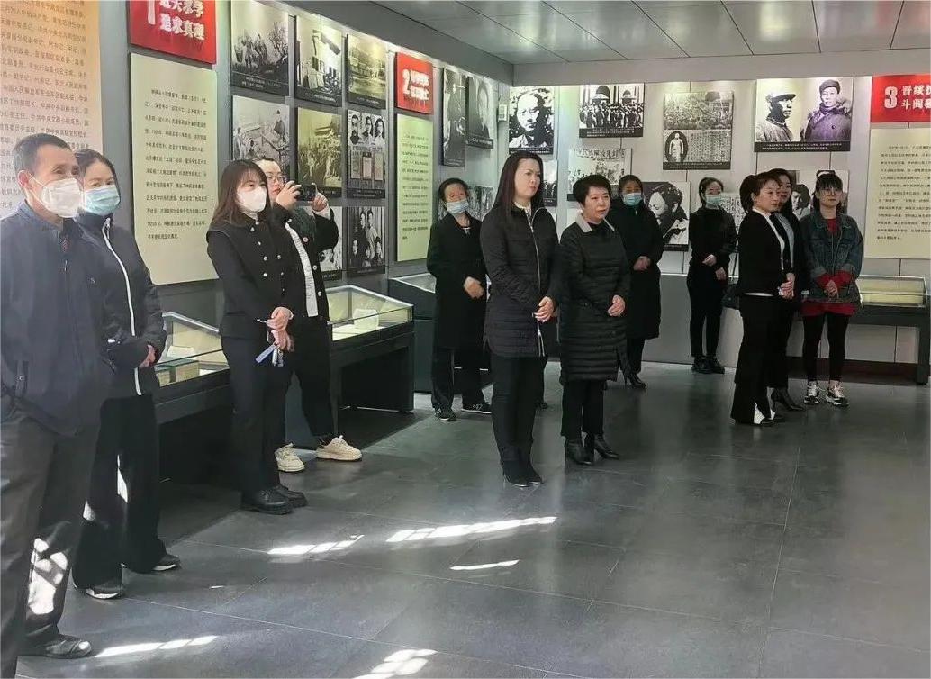 照片2 照片2.jpg?v=1764963655500