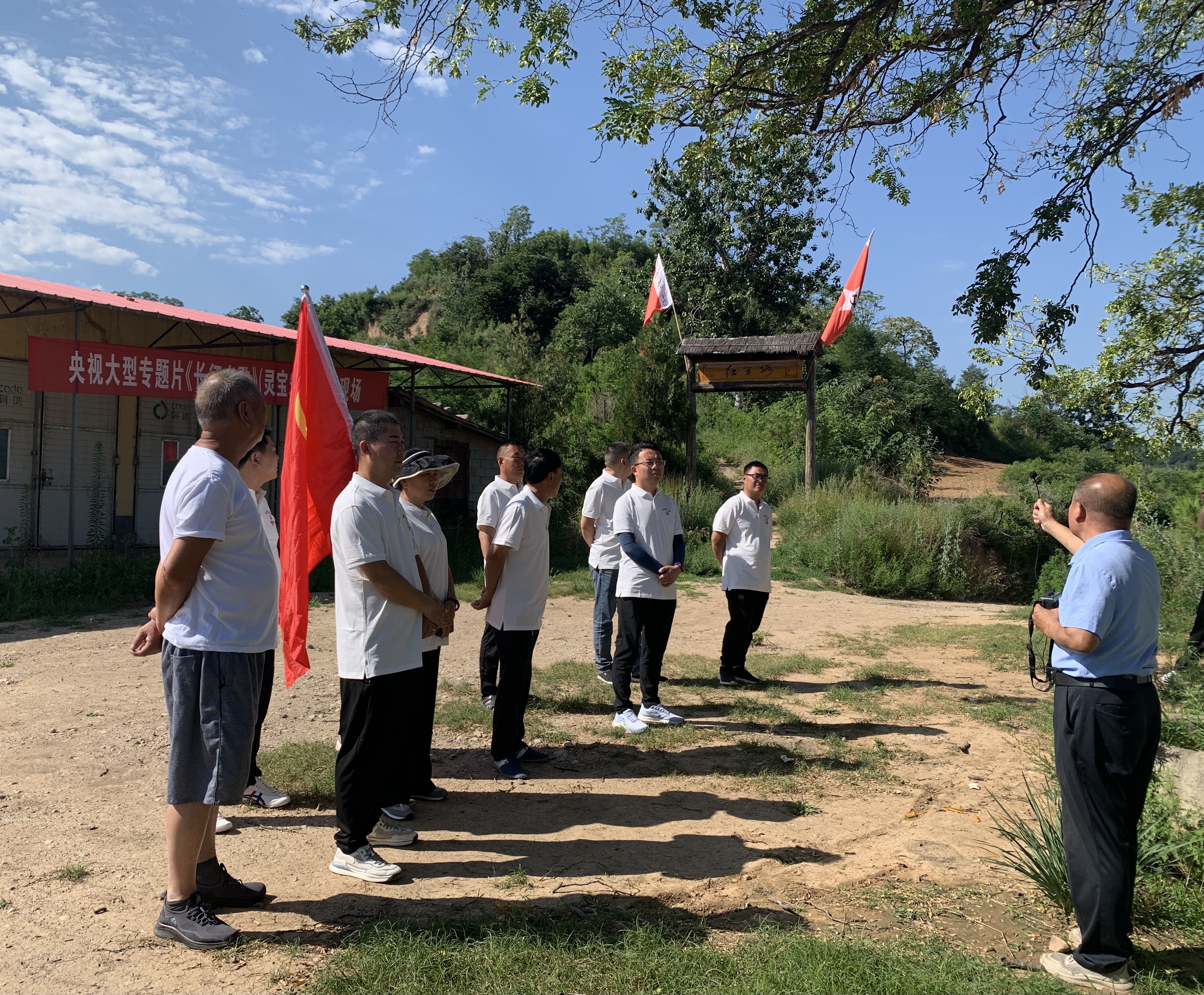 5fc7331e572cf951cca0bc24120be81 5fc7331e572cf951cca0bc24120be81.jpg