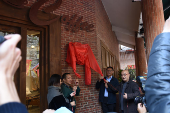 blob blob.png?v=1765790705492