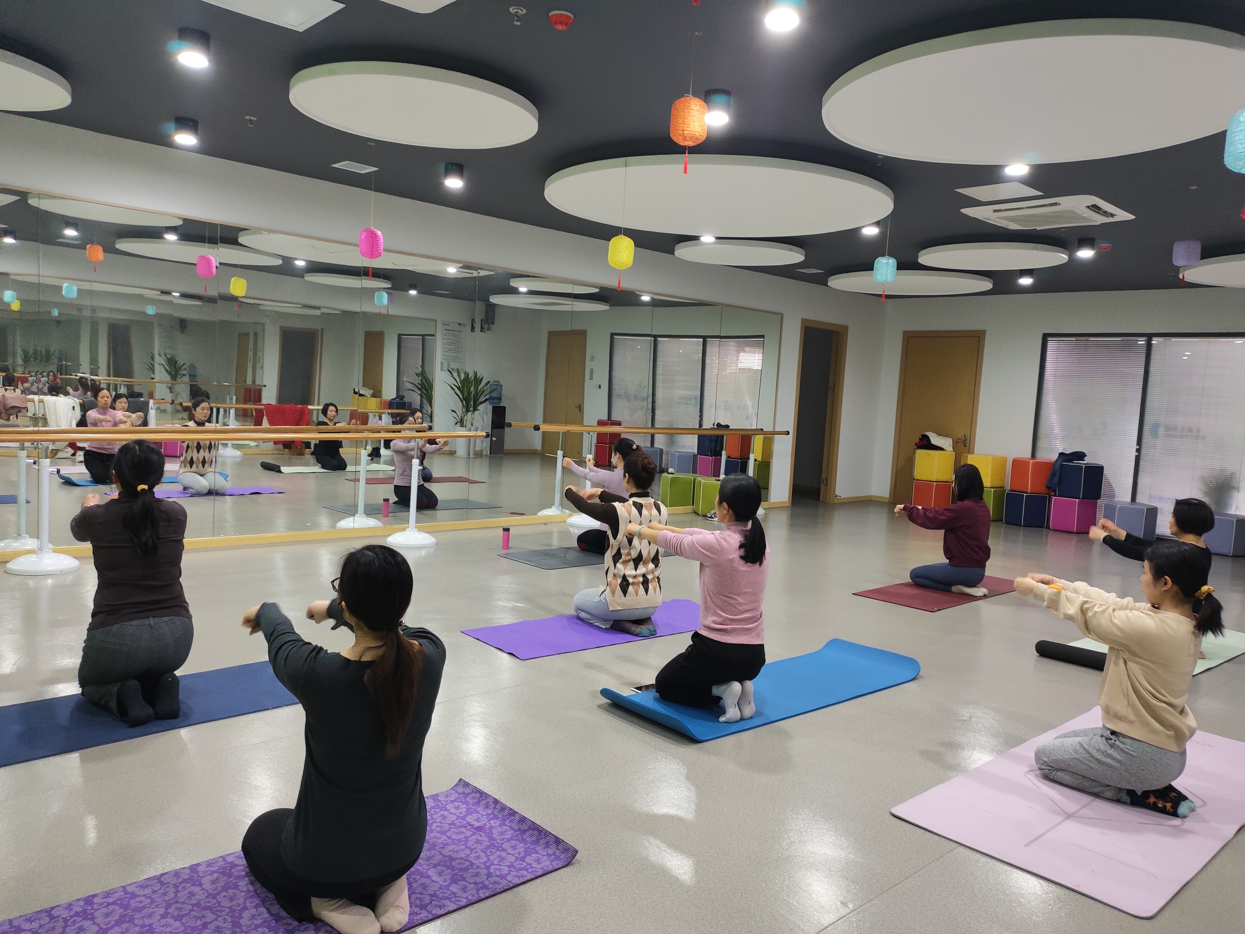 【娄东街道浦溪社区】瑜伽兴趣小组第一次活动