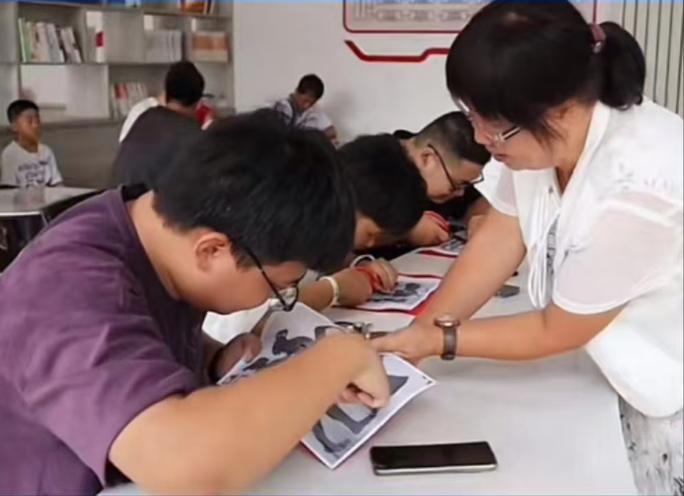 _cgi-bin_mmwebwx-bin_webwxgetmsgimg__&MsgID=8237426270378769891&skey=@crypt_b54a0667_850ff244bc4e94f02e66975e5a1fa163&mmweb_appid=wx_webfilehelper