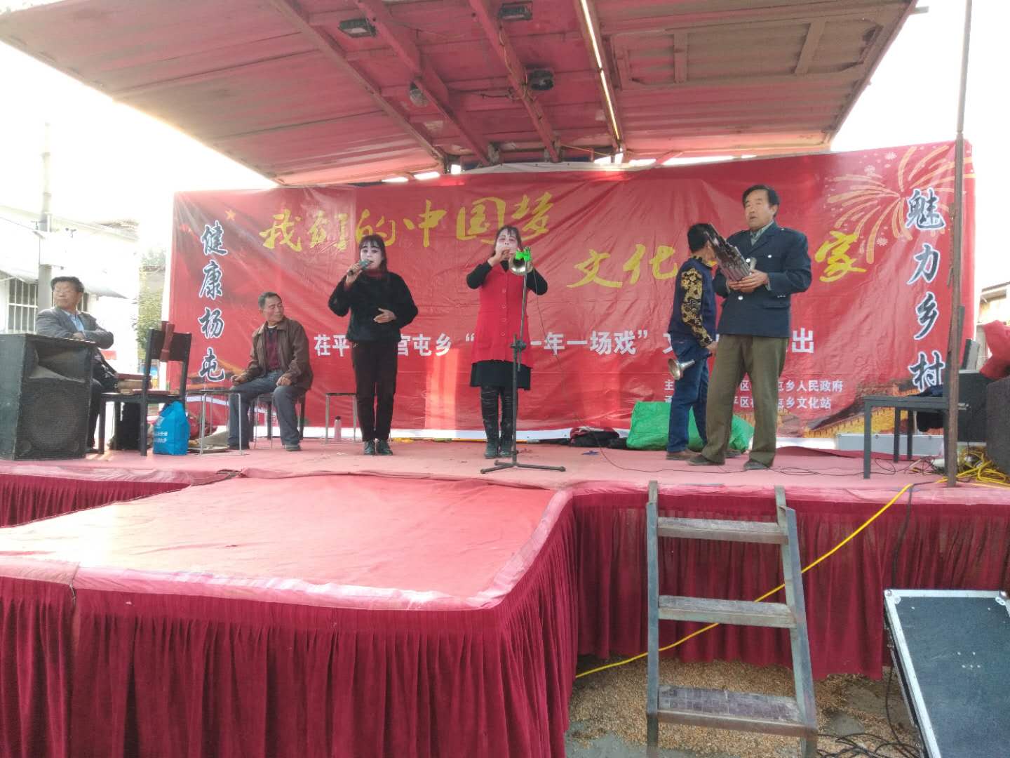 李招安1.jpg