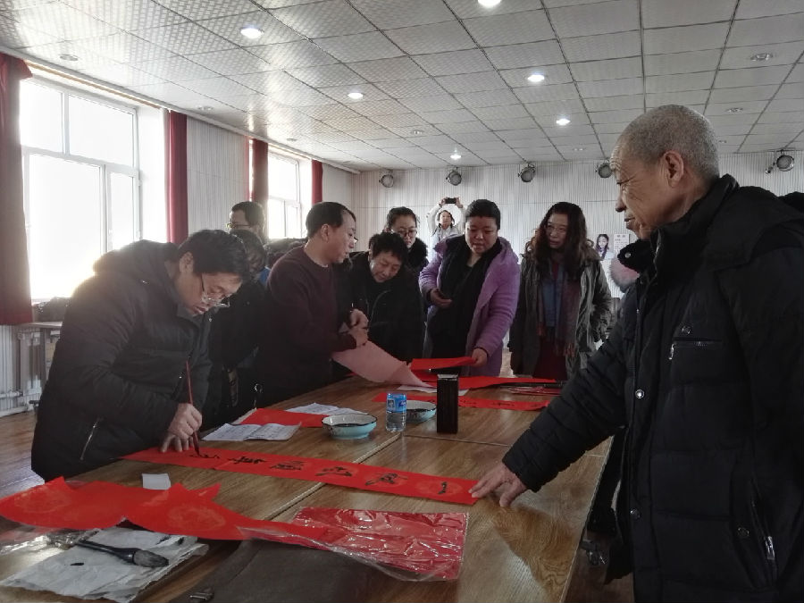 20180515165229_j0pwraql8m