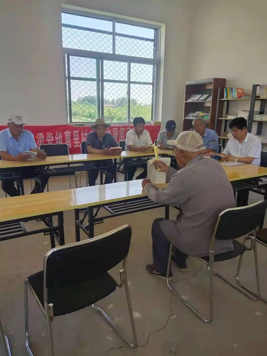【冠县】梁堂镇曹里村 “知党史 感党恩 跟党走”阅读活动