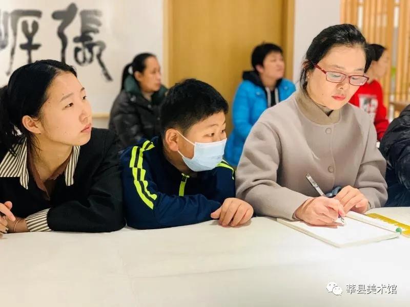 剪纸活动成功举办5