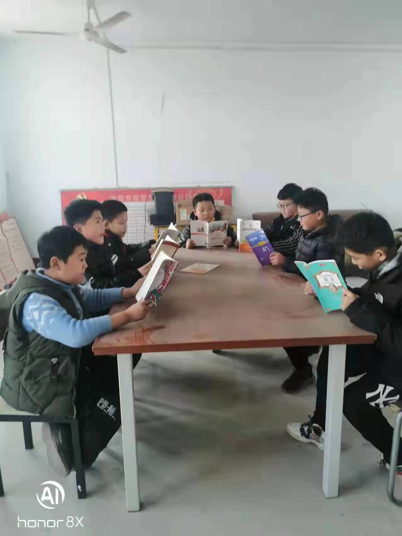 姚行.jpg