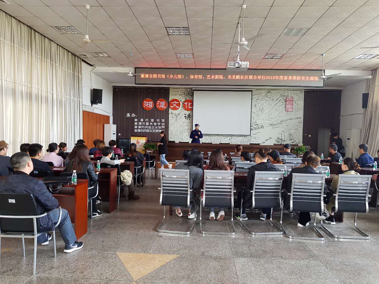 2019040151383857 2019040151383857.jpg?v=1764818132086