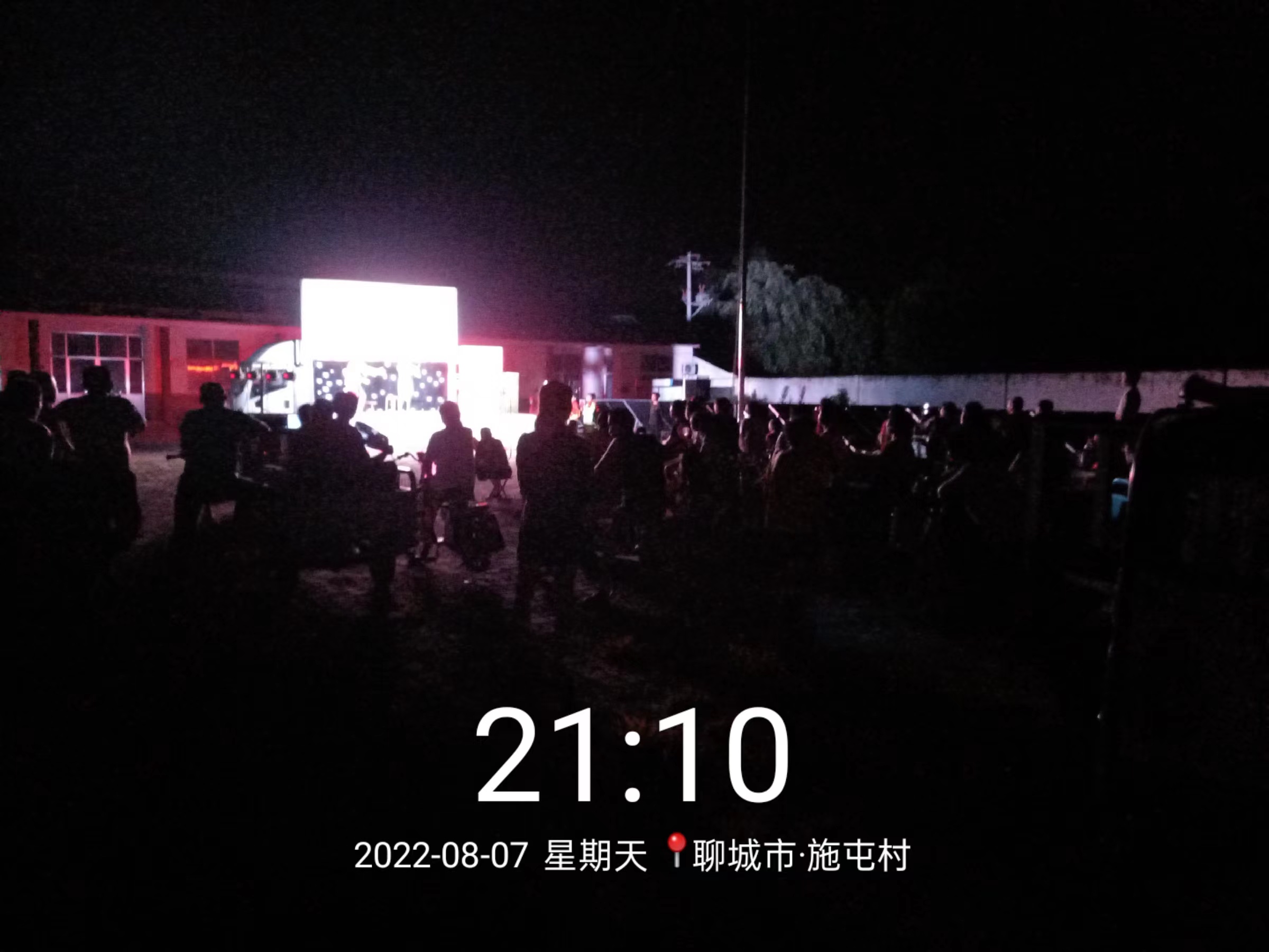 e4cd691559a45229aa1d2e9b59a7d70.jpg