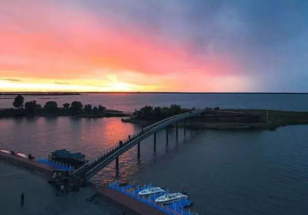 AE6FFE8F-D484-464F-81B7-D93CD2FA4476 AE6FFE8F-D484-464F-81B7-D93CD2FA4476.png