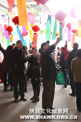 20160911193333_06bkrya6i4