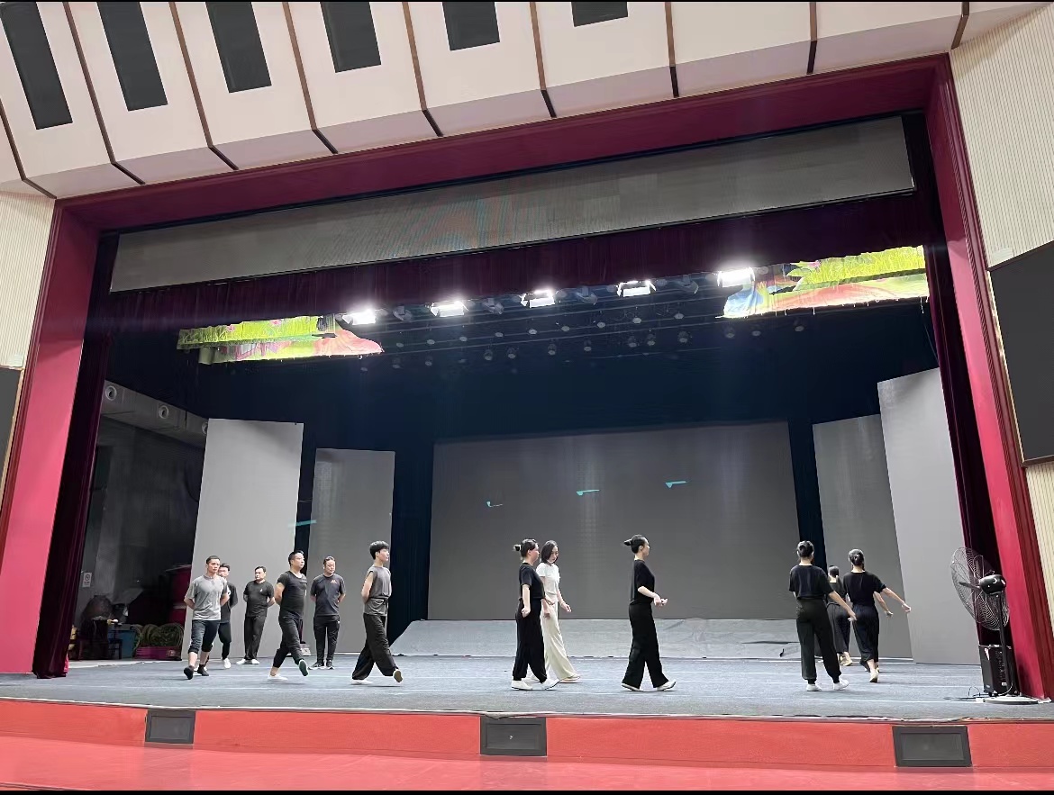 98d1d48f9933331bc111494e31313b9 98d1d48f9933331bc111494e31313b9.jpg