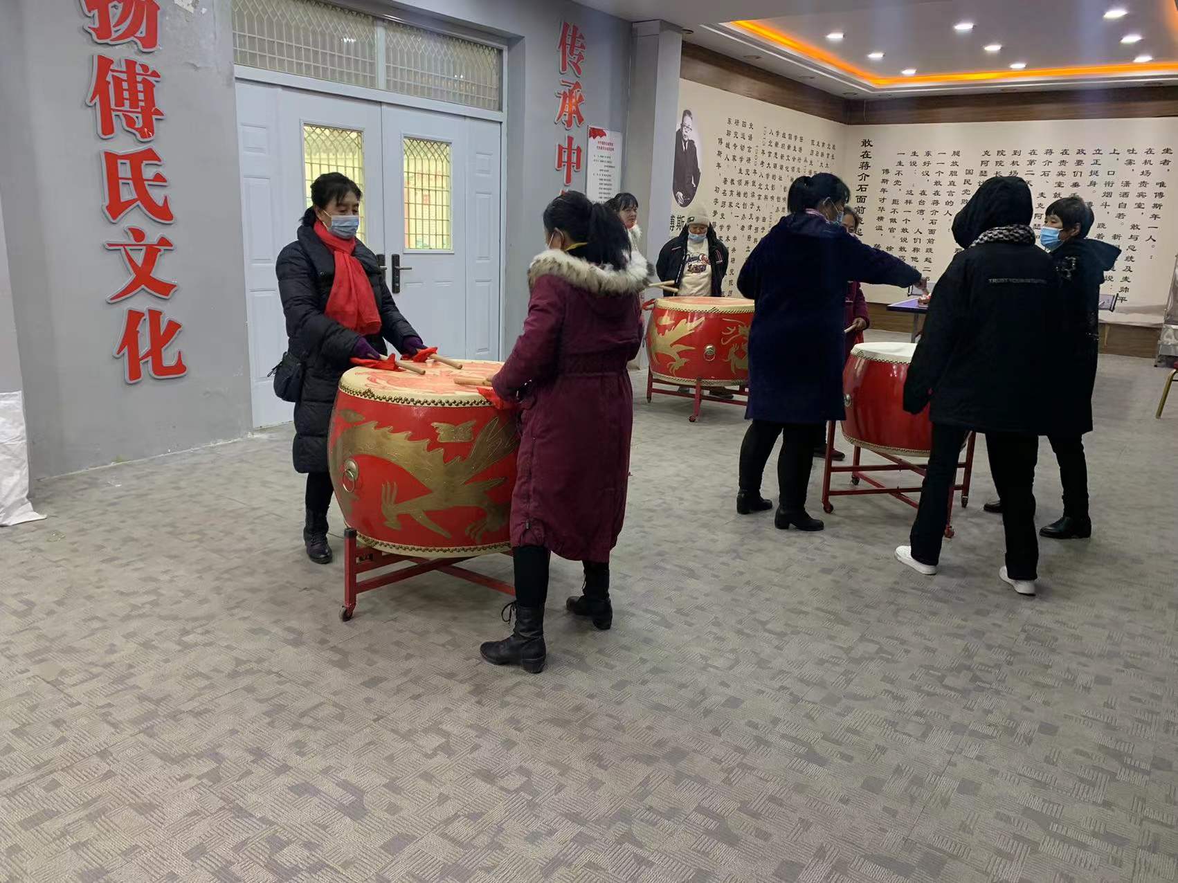 af715d6bbb19011f050d1a9132a54c0 af715d6bbb19011f050d1a9132a54c0.jpg