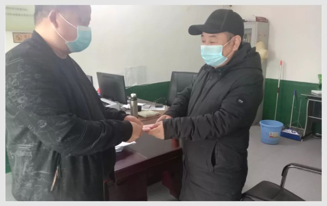 4 4.jpg?v=1765954072965