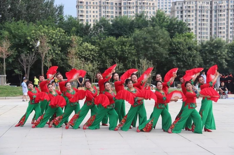 第三届“千人曼舞”10