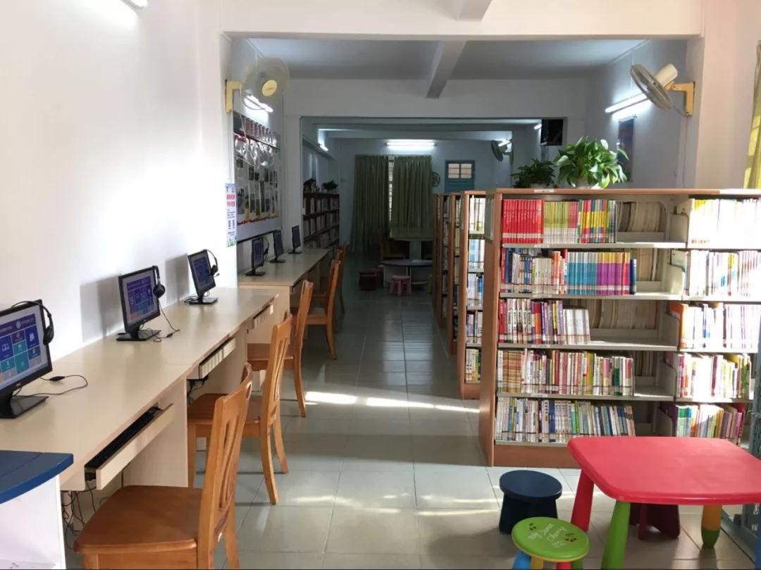 少儿阅览室 少儿阅览室