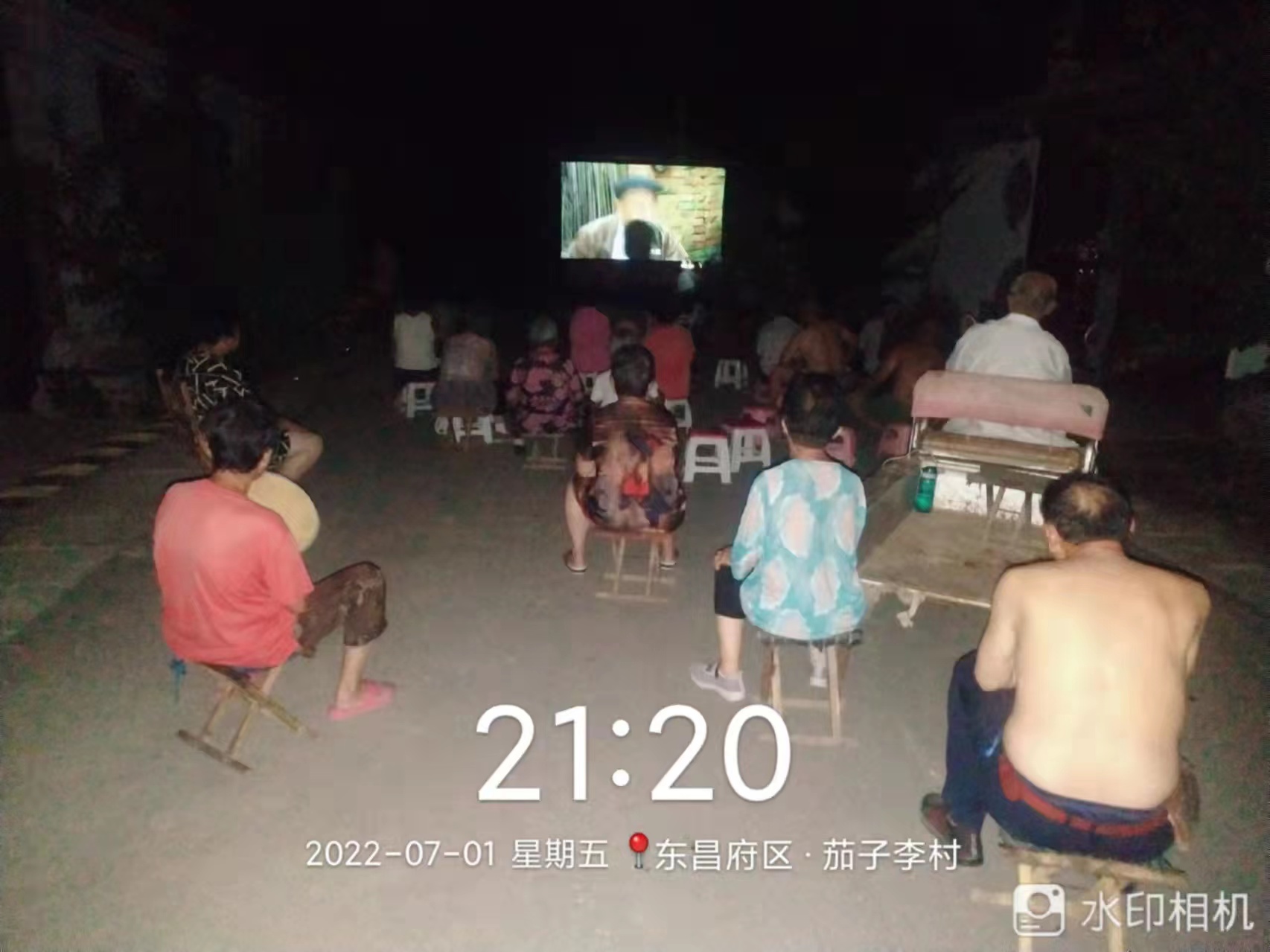 【度假区】度假区农村公益电影放映走进朱老庄镇茄子李村
