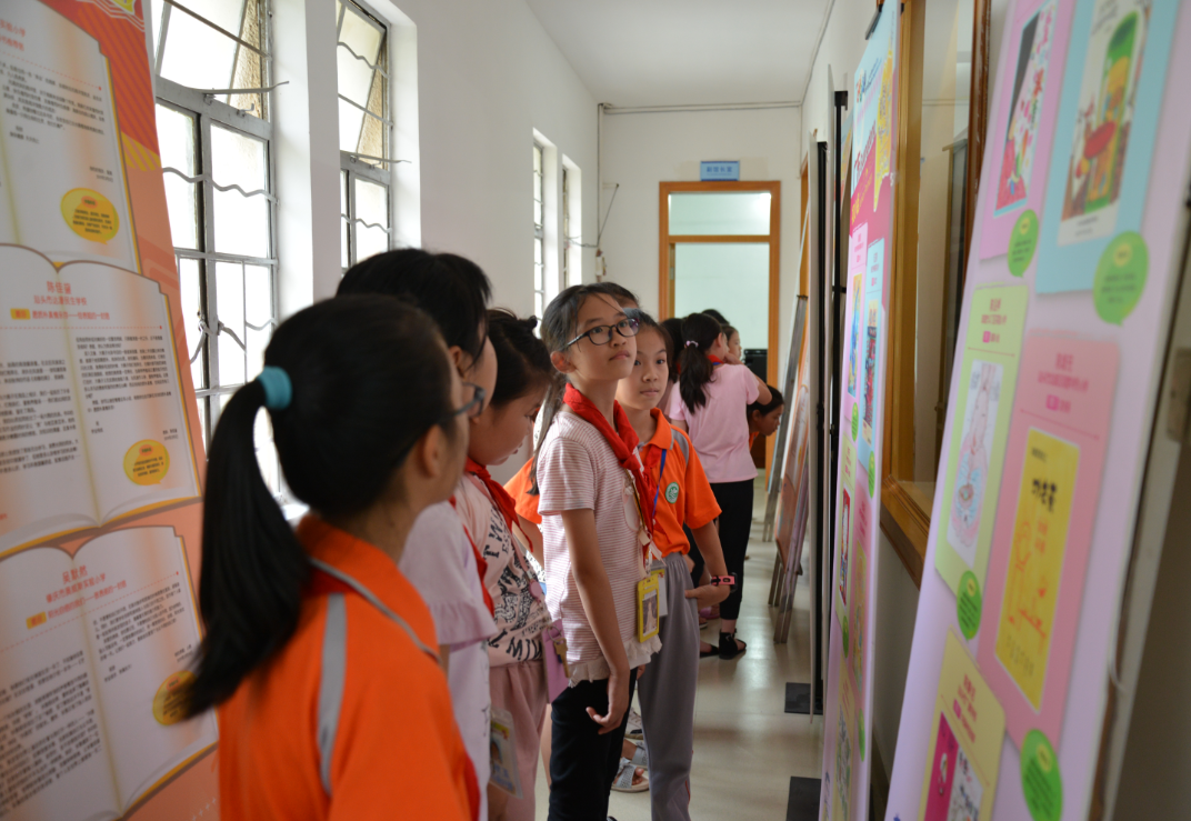 1561451443(1) 1561451443(1)