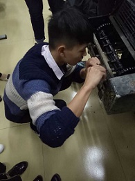 学生拆装收纸装置