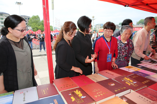 YW4A0305.jpg?v=1762255507519