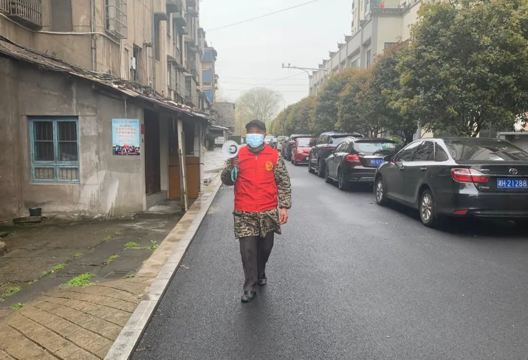 4 4.png?v=1765889752729