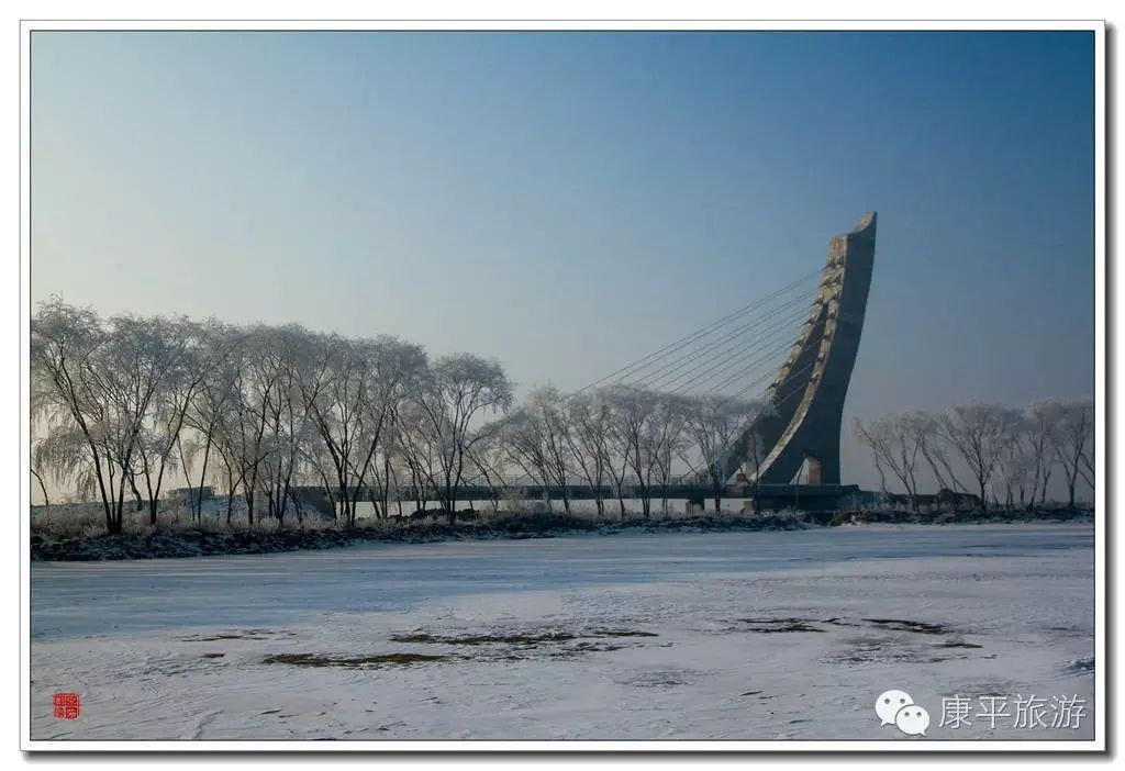 天鹅桥 天鹅桥.jpg