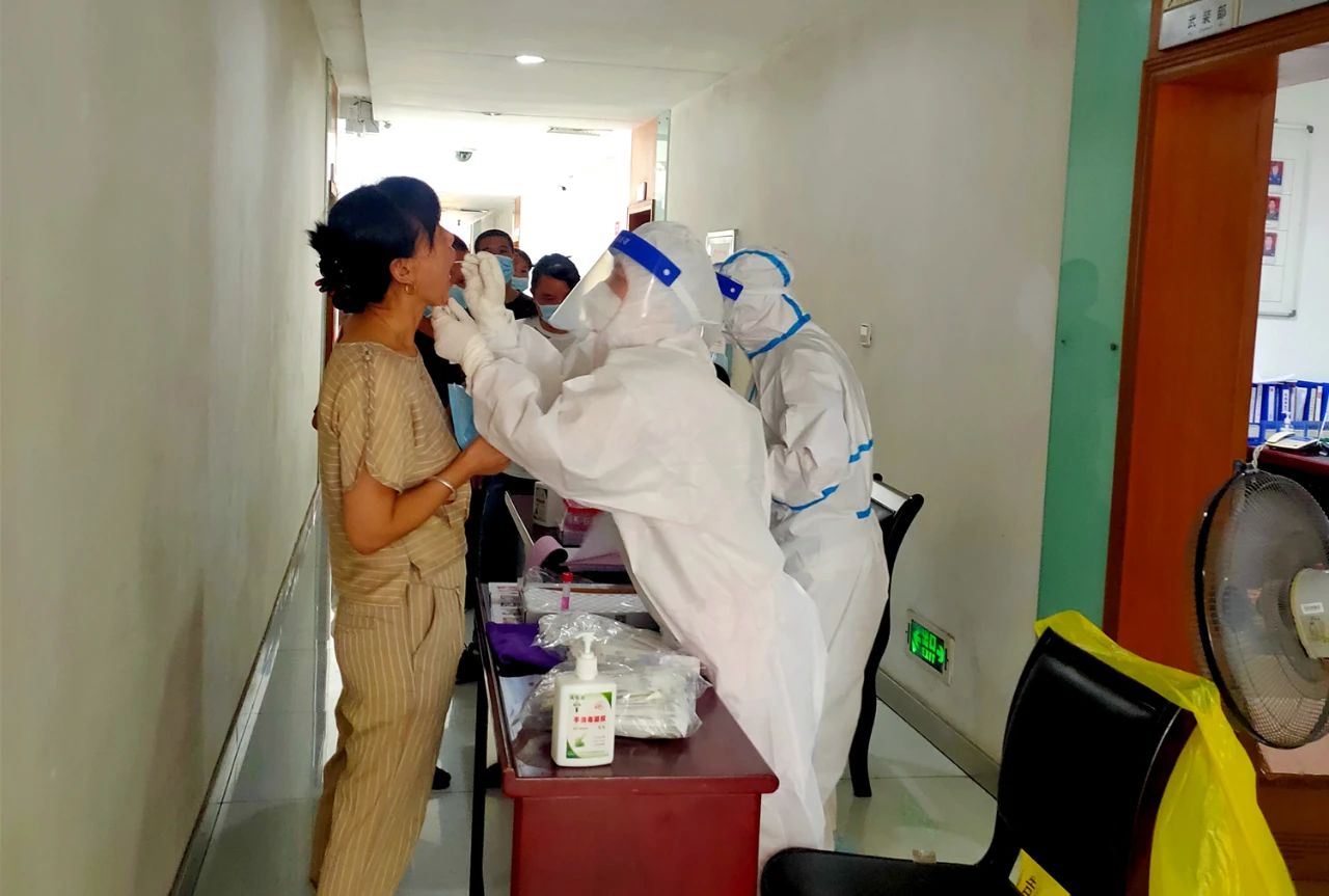 21 21.jpg?v=1765880617140