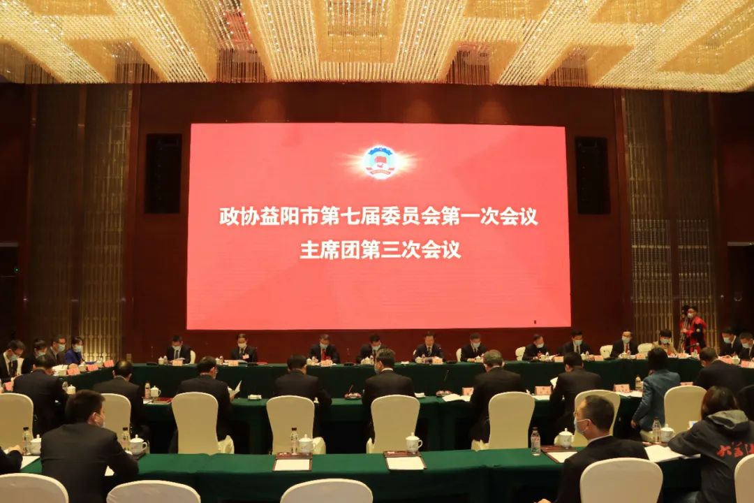 1 1.jpg?v=1765870003879