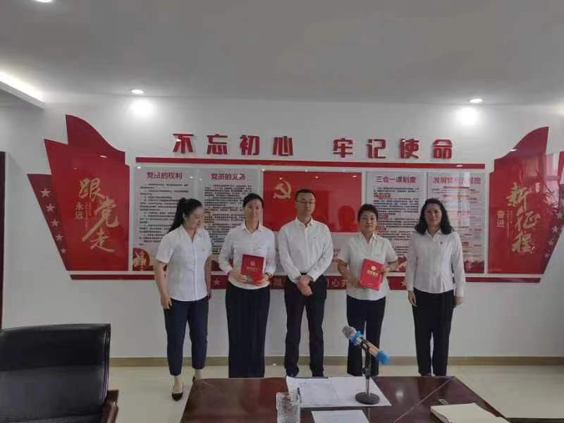 864b5c5afdad63e513d1af54d47a8f3