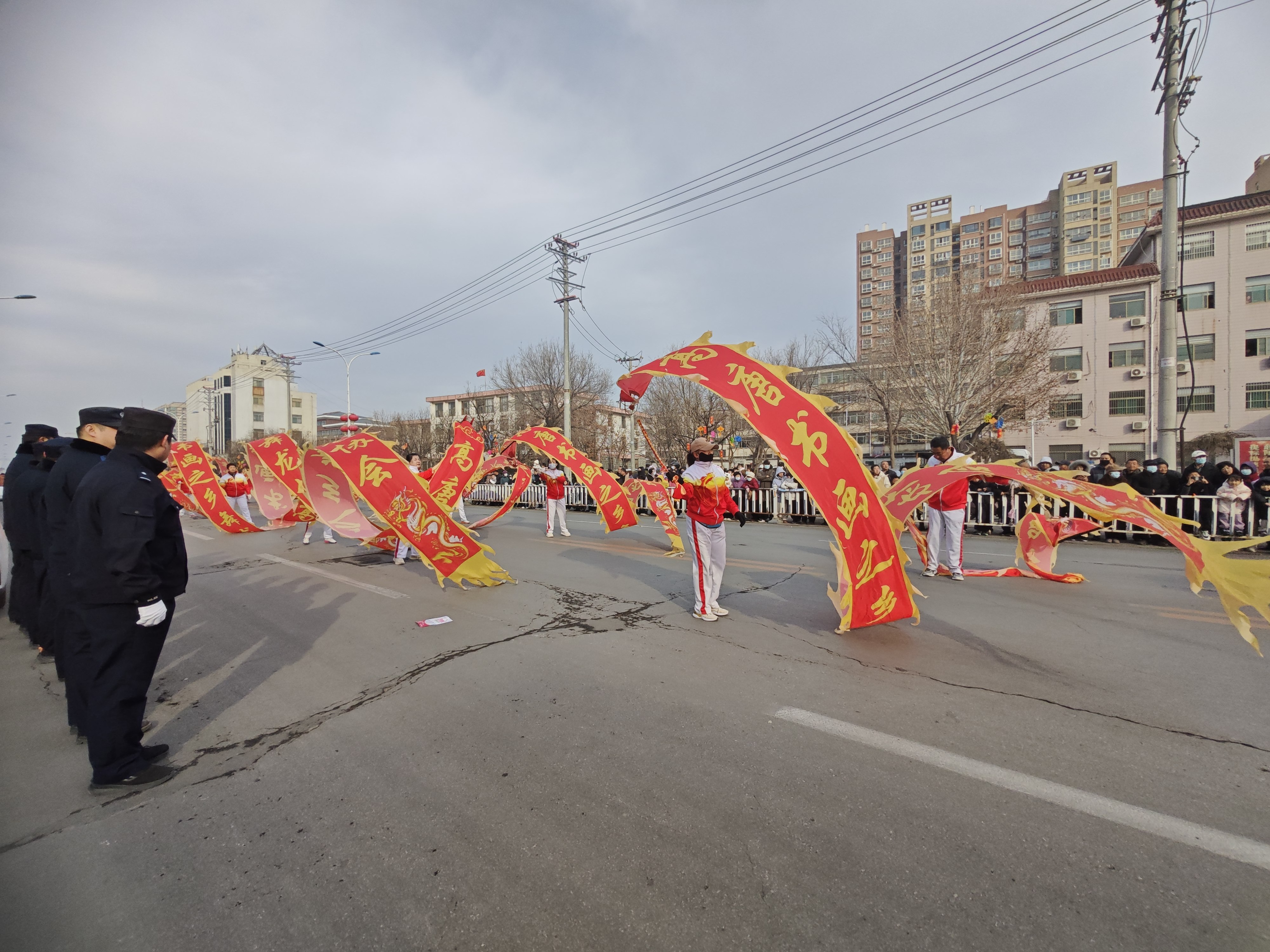 2025年高唐县鱼邱湖街道元宵节走街活动