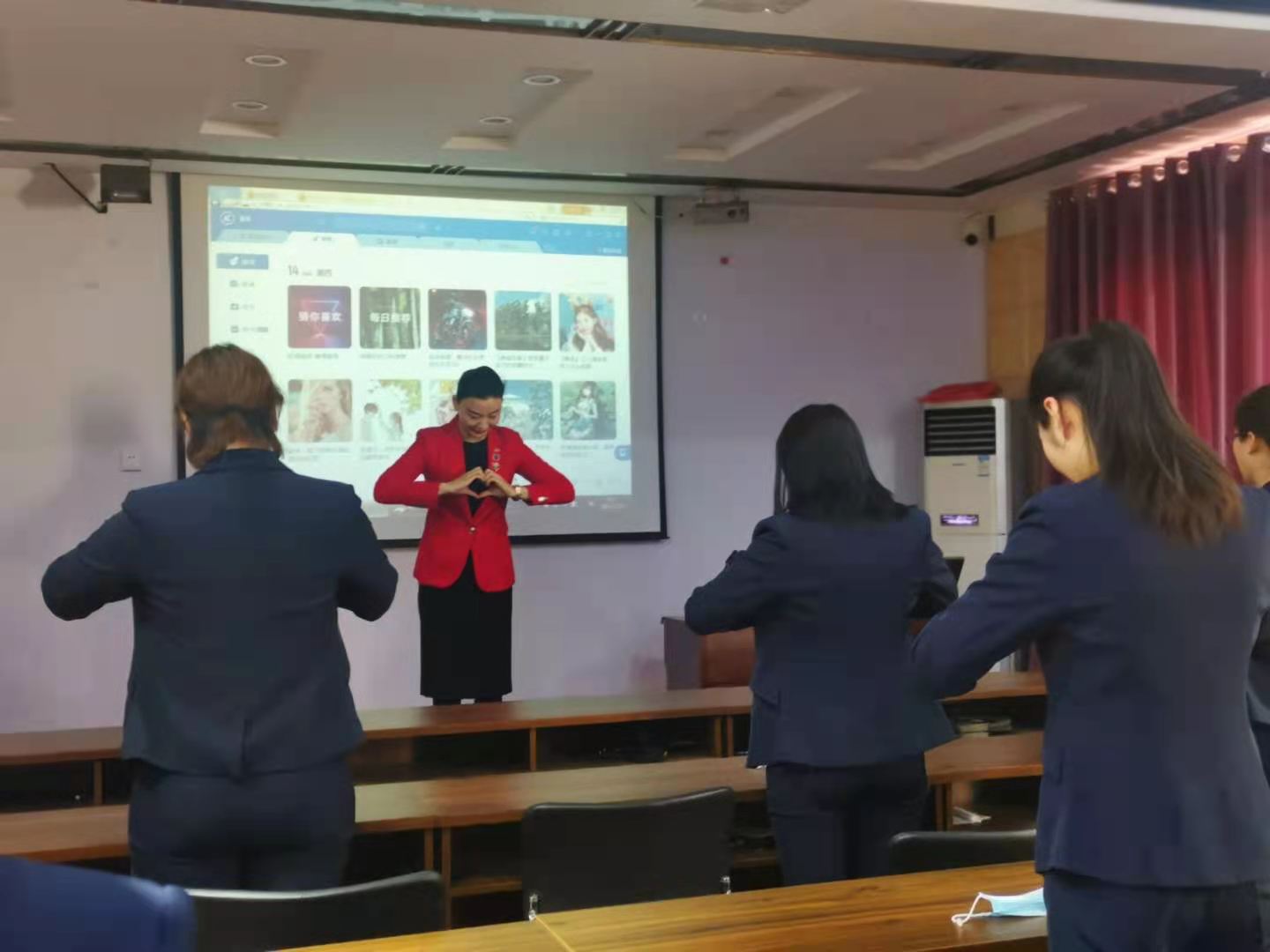 3c96c0e246025590160e4a18f53767a