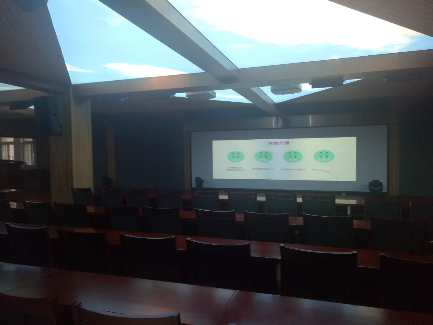 e10f210d842529c76c8f3c40327ccf6