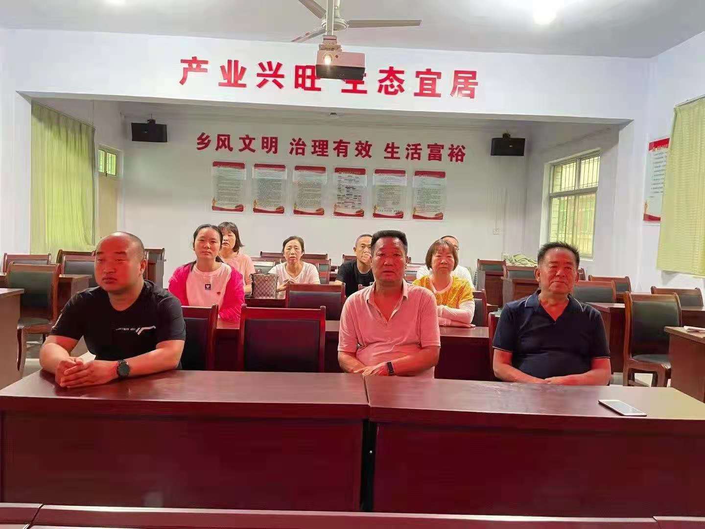 5e99b9e894dde527397bef931f08c5e