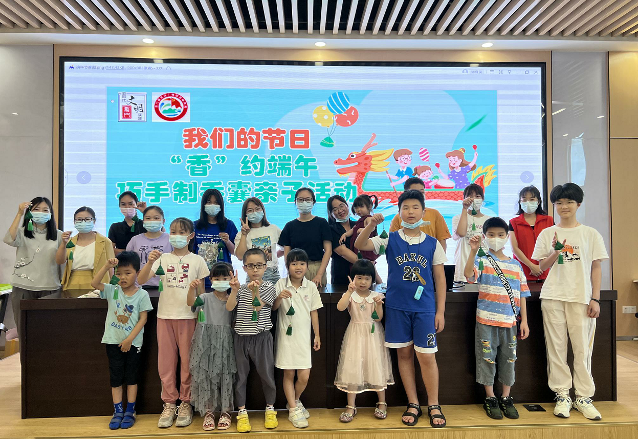 1654654273(1) 1654654273(1)