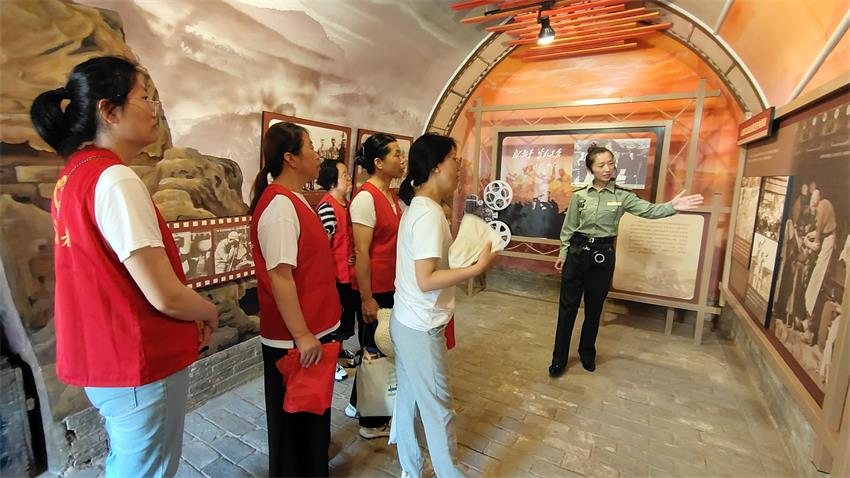 2 2.jpg?v=1762287465118