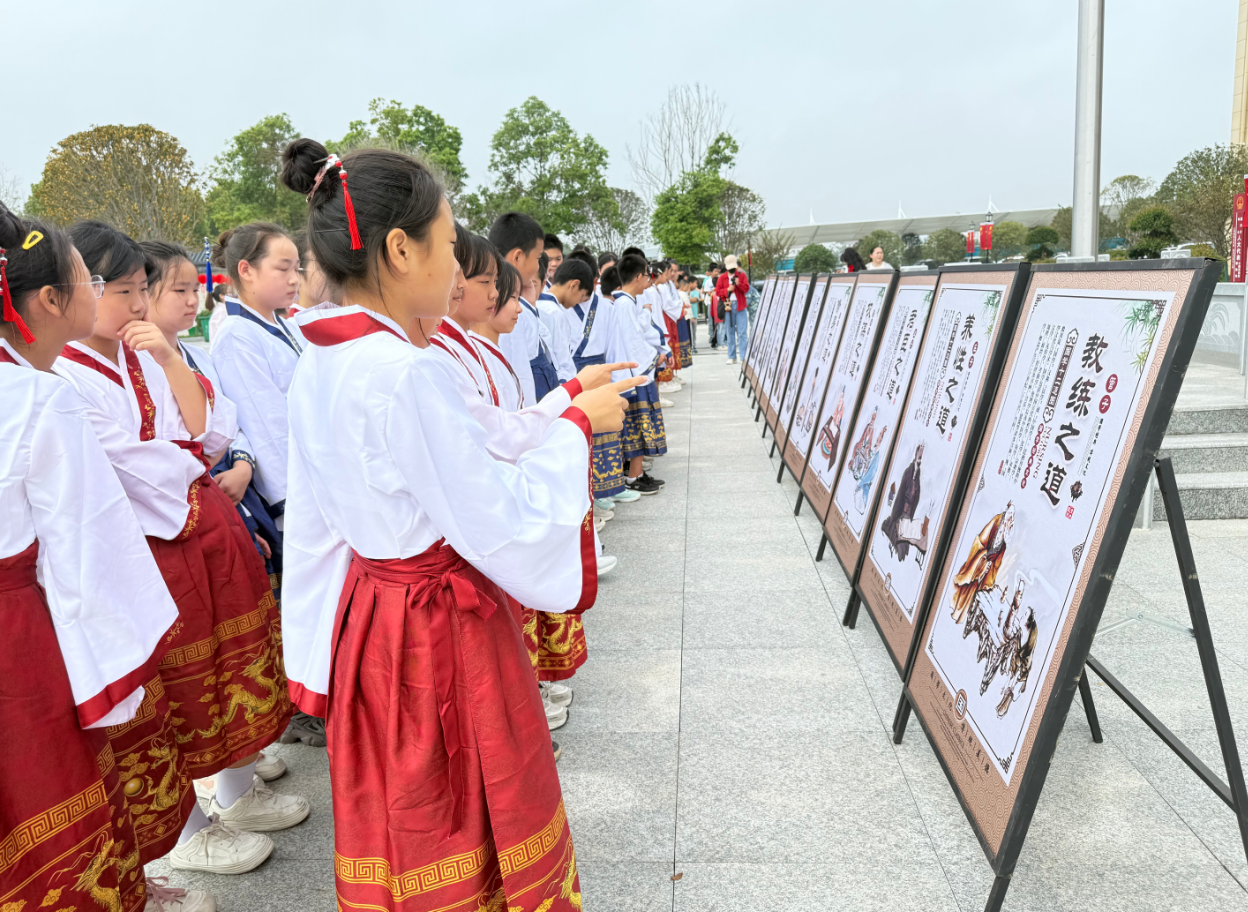 474cf83d-68bf-47c1-92e7-f21936d09b20 474cf83d-68bf-47c1-92e7-f21936d09b20.png?v=1765052787142