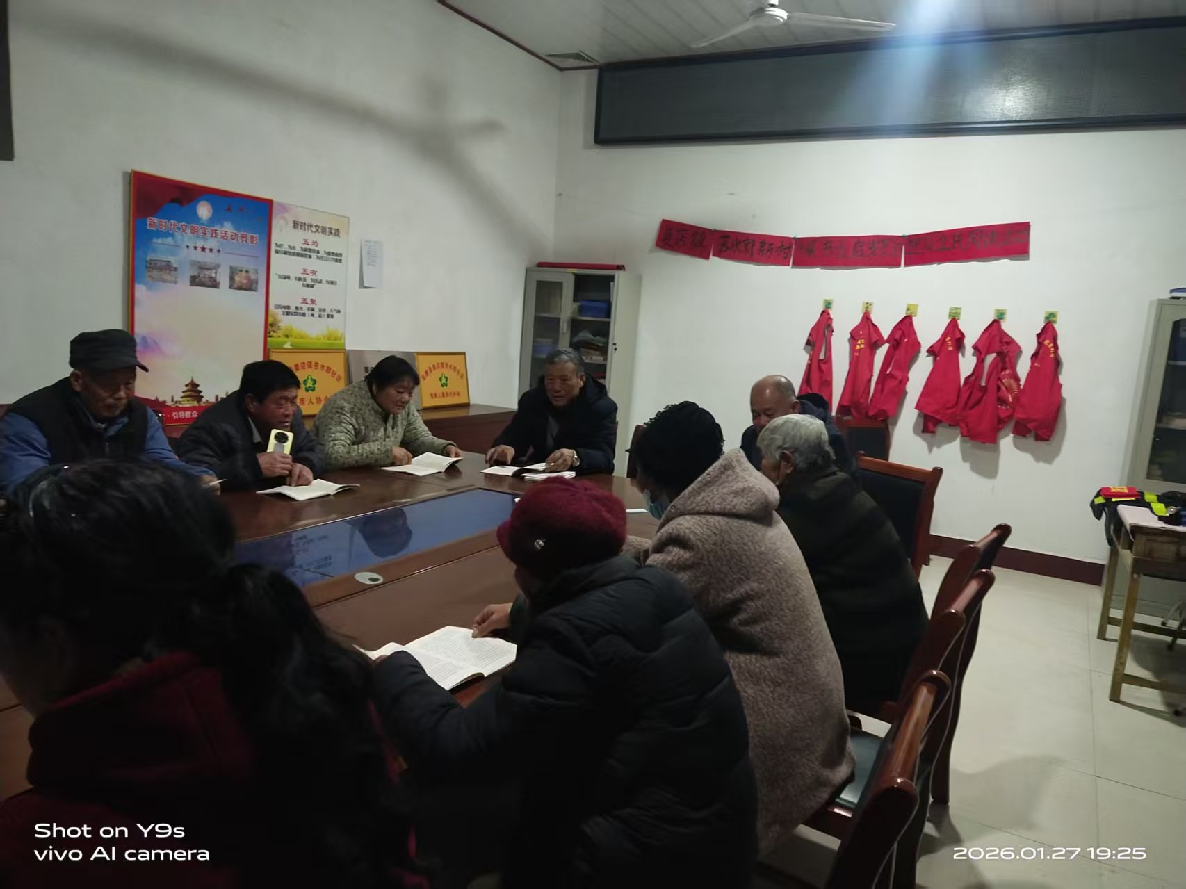 e69f82f9351176f407077c4865e16494jpg