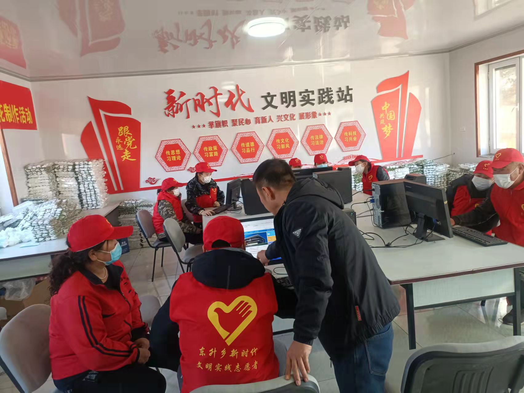 5c2e0c53bc0eb6ac626a725bbe86a23 5c2e0c53bc0eb6ac626a725bbe86a23.jpg