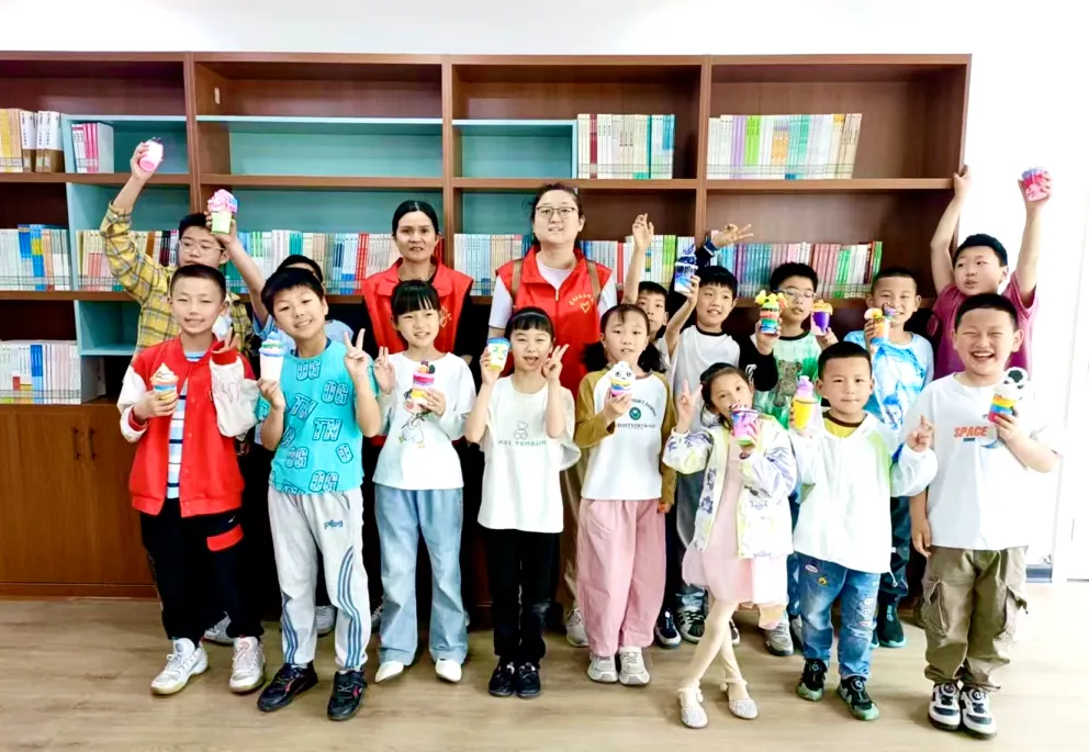 97f2640e-0cd4-4cda-826f-e2d853c45042