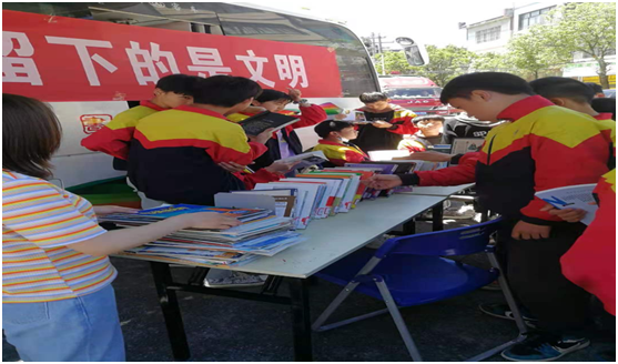 2d9ab5f97500f44fb8827afb676553b 2d9ab5f97500f44fb8827afb676553b.png?v=1763901627984