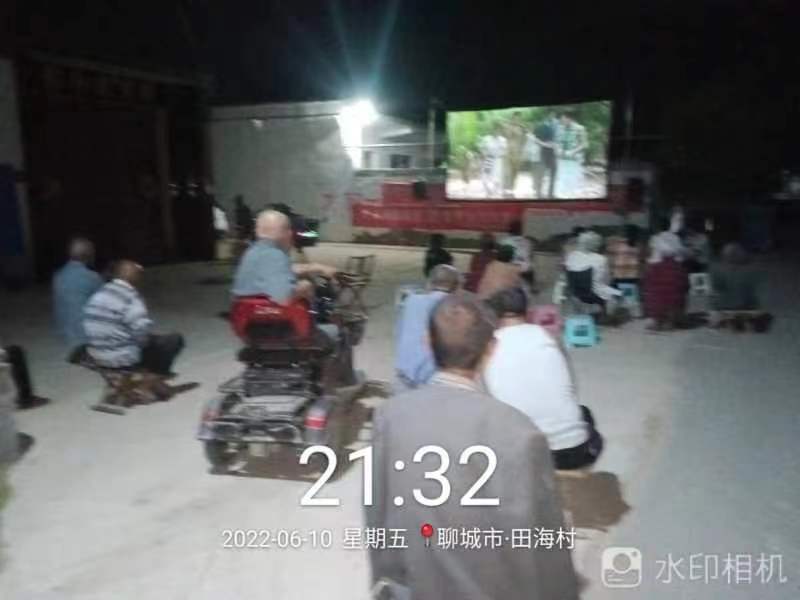 【度假区】农村公益电影放映走进朱老庄镇田海村