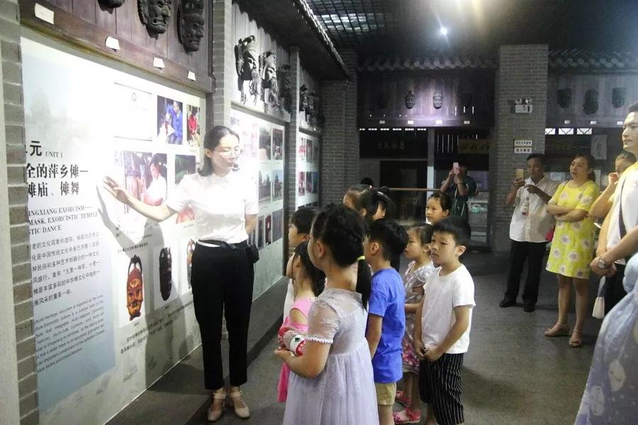 2018年6月16日端午民俗文化新体验小型活动、让青少年更加深刻的了解我国传统文化 (2) 2018年6月16日端午民俗文化新体验小型活动、让青少年更加深刻的了解我国传统文化 (2).jpg