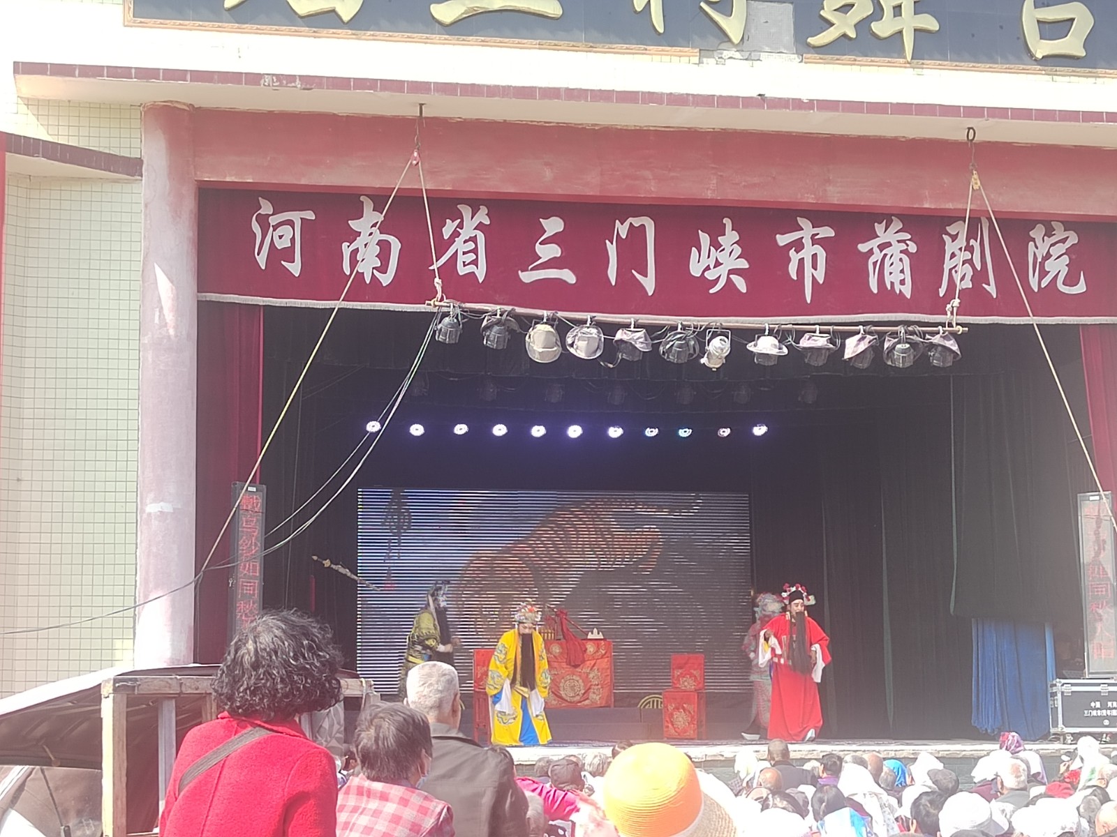 83811b3afdeeec8edf2af4195e6446a