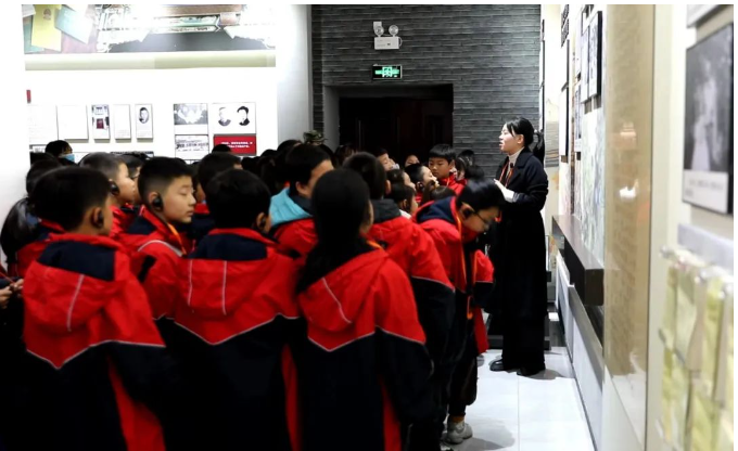 8f5a084283886564646bc93b24db1bf 8f5a084283886564646bc93b24db1bf.png