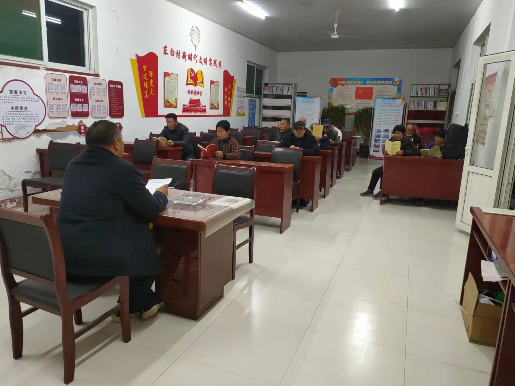姜店社区开展快乐读书，共沐书香主题阅读活动